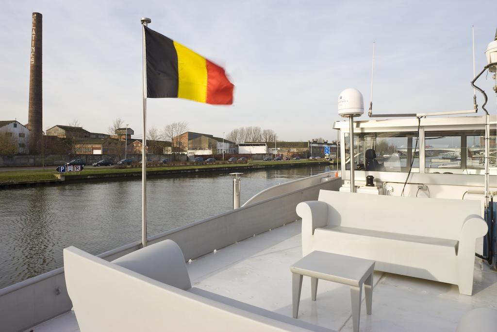 B&B Droomboot Oudenburg Extérieur photo